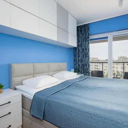 With Terrace & Parking By Renters Apartamento