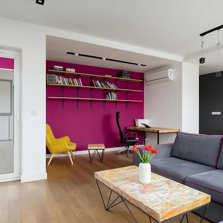 With Terrace & Parking By Renters Warsaw